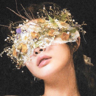 Логотип @owinow - В глазах смотрящей