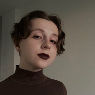 Логотип @p3rs0nv - Марго, шоувумен инфобиза с🍷