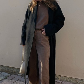 Логотип @panto_nia - Во имя дома H&M