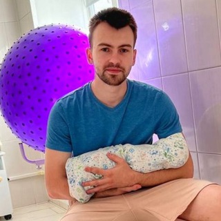 Логотип @papavdecret - Папа в декрете