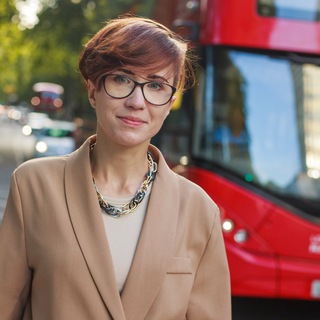 Логотип @parapegmata_t - Чашечка чая и психология