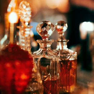 Логотип @parfum47 - Первый парфюмерный