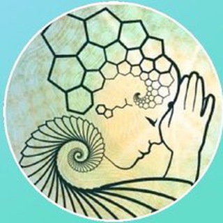 Логотип @pariessenz - ⭐️💎💫 Pari*Essenz