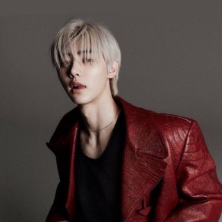 Логотип @park_sunghoon_en - Чат обсуждения по божественному Пак Сонхуну