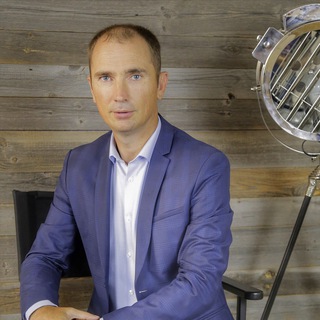 Логотип @pastordmitriev - Пастор Филипп Дмитриев