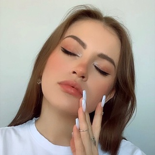 Логотип @pauline_kkkk - pauline