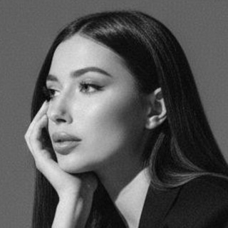 Логотип @pauuleen - Pauuleeeen