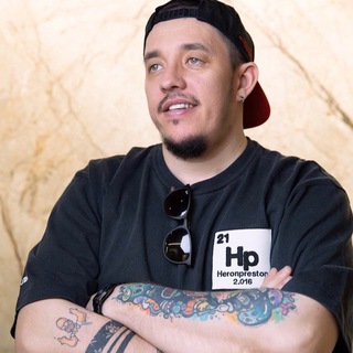 Логотип @pavelalekseevdesigner - Дизайн интерьера. Павел Алексеев.