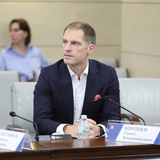 Логотип @pavelkorolev - Павел Королев