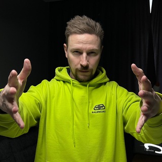 Логотип @pavlovlait - Костя Павлов