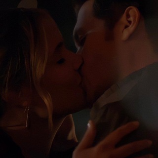 Логотип @peachserials - 𝙿𝚎𝚊𝚌𝚑𝚂𝚎𝚛𝚒𝚊𝚕𝚜 🍑