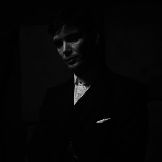 Логотип @peakytomas15 - 𝐏 𝐄 𝐀 𝐊 𝐘 . 𝐓 𝐎 𝐌 𝐀 𝐒