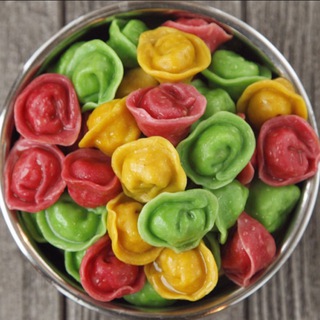 Логотип @pelmeni_ot_eleny - Домашние полуфабрикаты 🥟❄️