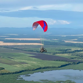 Логотип @perelet2022 - Игра гравитации 🪂