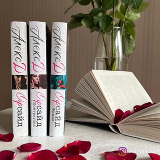 Логотип @pereplet_life - Life Поболтаем о…книгах?