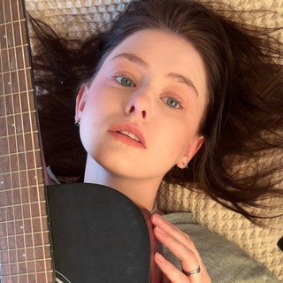 Логотип @persikoviylessss - персиковолесные штучки