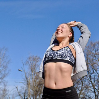 Логотип @person_style - Личный стиль | Жизнь в движении