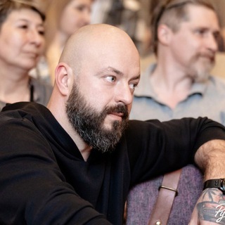 Логотип @pervak25 - Иван Первак