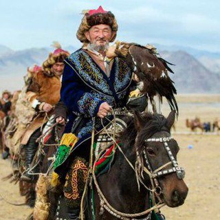 Логотип @pervyjzus - Первый жүз