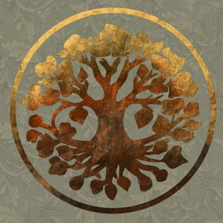 Логотип @petitesdames - Триумфальная арка персонажа| Мария Гурова