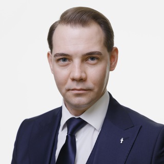 Логотип @petrkhromov - Law is Love 🍃