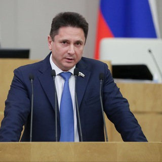 Логотип @petrov_po_delu - Петров - по делу!