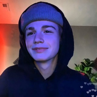 Логотип @peytonverixx - 𝙈𝙊𝙊𝙍𝙈𝙄𝙀𝙍 𝙑𝘼𝙉 𝙇𝘼𝙑 ♡