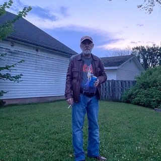 Логотип @pfpvaults - NOAHs super duper PFPVAULT