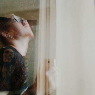 Логотип @photostrange - Хужее и хужее