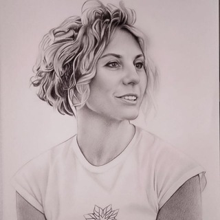 Логотип @pichygina - Pichygina Nataliya