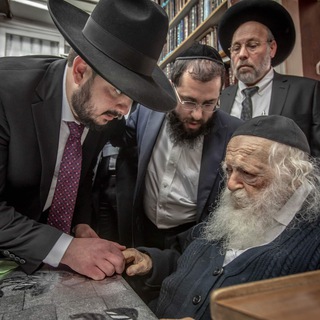 Логотип @pinchosshwalb - Pinchos Shwalb's channel