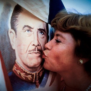 Логотип @pinochet_echo - Пиночет печет печенье