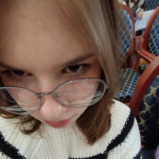 Логотип @pipisyaahcat - Ихихиих