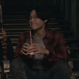 Логотип @pisiapopapisiapopaa - ПЕРЕЕЗД [который домовой, а не кузнечик] - кузя