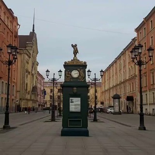 Логотип @piterafis - Красивые места Питера и Москвы