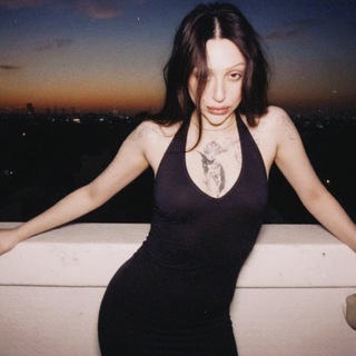 Логотип @pivbaldezh - пивбалдёж (made in mama)