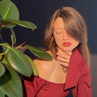 Логотип @plantogolic - больше,чем просто растения