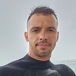 Логотип @plotnikov_life - 🔝Кирилл Плотников 🚹