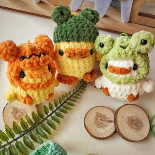 Логотип @plushiki_ural - PLUSHIKI URAL