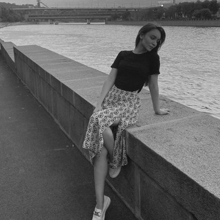 Логотип @po_butorina - Poli