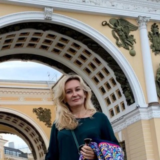 Логотип @po_peterburgu - По Петербургу