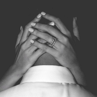 Логотип @podarimnelyubov - podarimnelyubov🖤