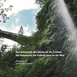 Логотип @podcasts_23 - PODCASTS deutsch