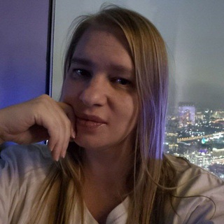 Логотип @podnebompetera - Под небом Питера