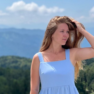 Логотип @podruga_mamayulia - Лайфстайл мамы