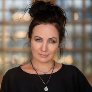 Логотип @podskazkizvezd - Звёздные подсказки от Лидии Дёгтевой