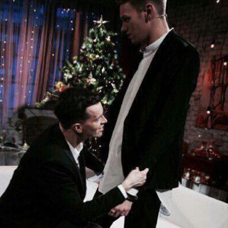 Логотип @podval_arsushi - Графский подвал💙