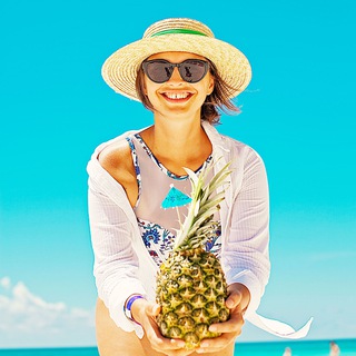 Логотип @poehalisnami_kiev_ua - Поїхали з нами | Турагенція Уляни Круподер