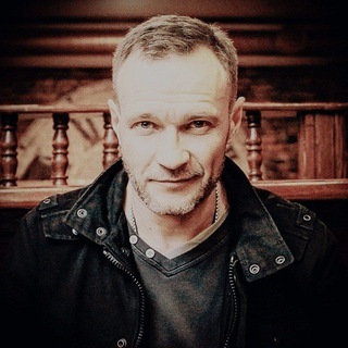 Логотип @pogodingroup - ☀️ Виталий Галущак 🎤 Vitaly Galushchak 🎧 Автор песен, радиоведущий, продюсер арт-событий, пилигрим (Klim Pogodin)