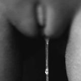 Логотип @poigrai_ryshkoi - Потекла💦